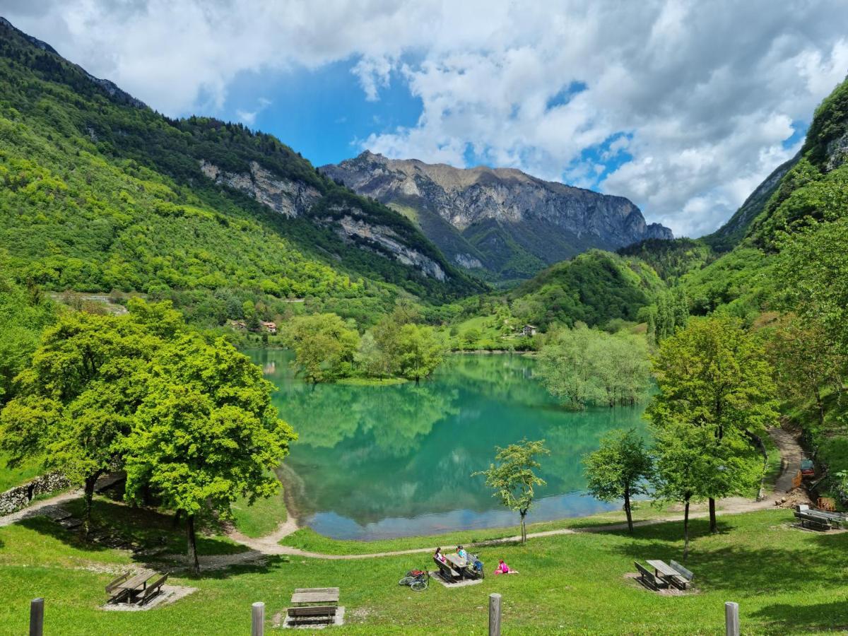Tenno Appartamenti Garda Lake Eksteriør bilde