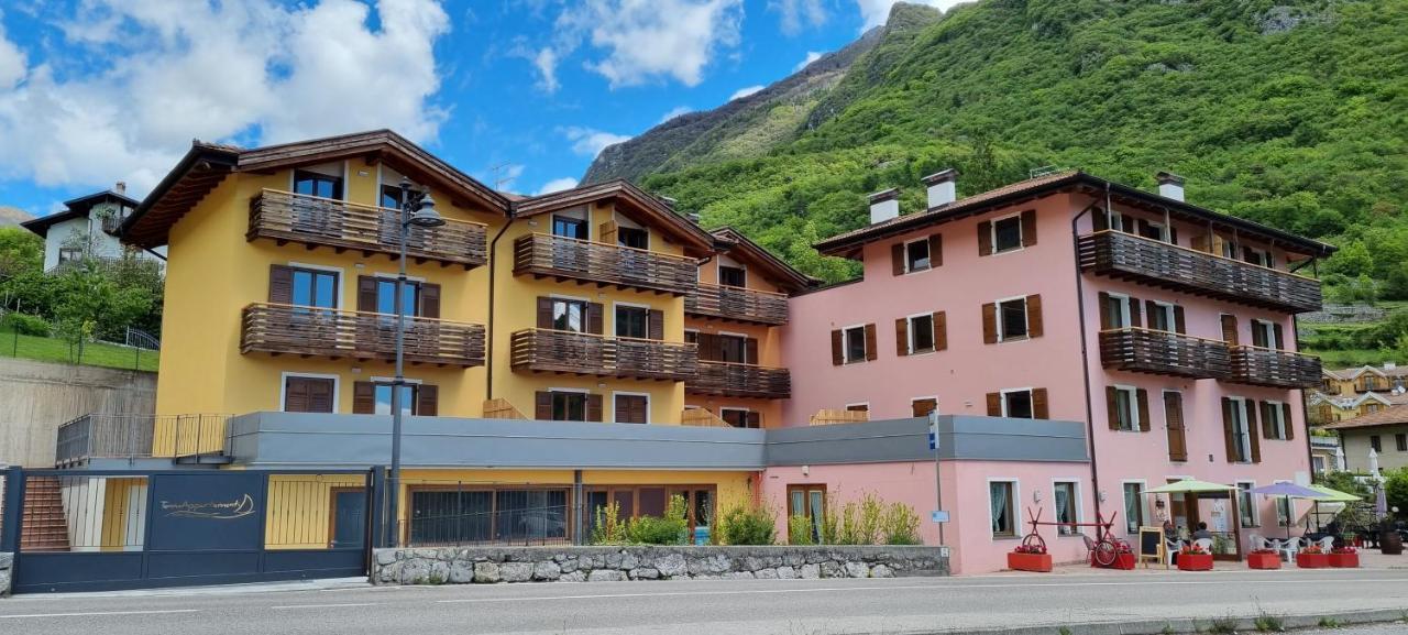 Tenno Appartamenti Garda Lake Eksteriør bilde