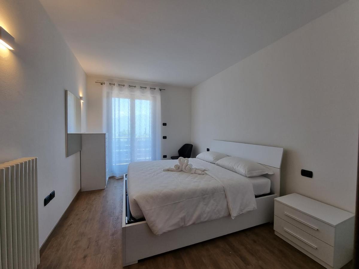 Tenno Appartamenti Garda Lake Eksteriør bilde