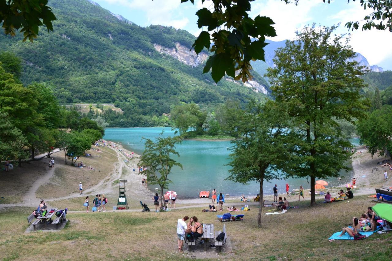 Tenno Appartamenti Garda Lake Eksteriør bilde