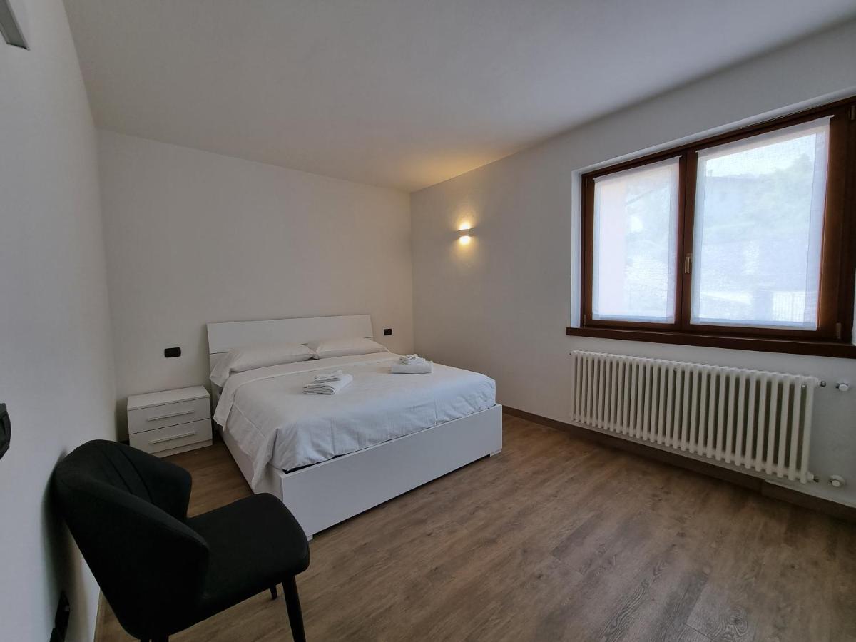 Tenno Appartamenti Garda Lake Eksteriør bilde