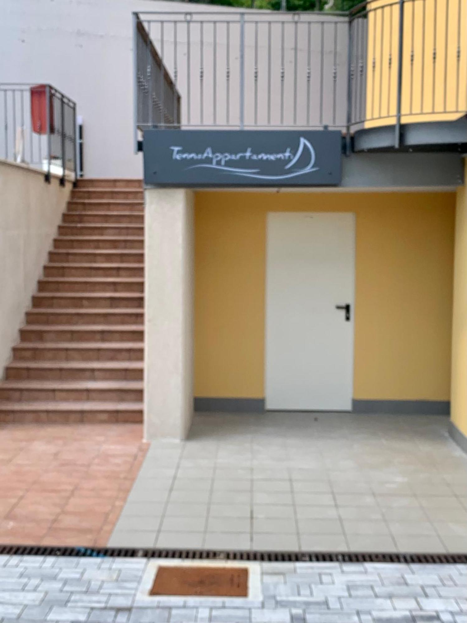 Tenno Appartamenti Garda Lake Eksteriør bilde